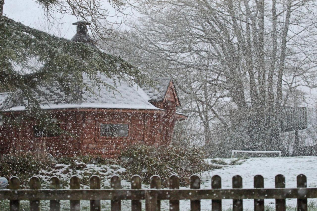 Lovaton Farmhouse オークハンプトン エクステリア 写真
